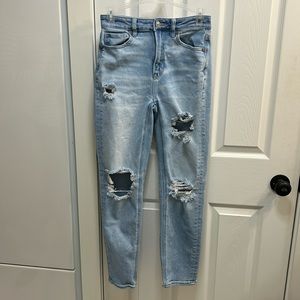 American Eagle Stretch Mom Straight Jean Distressed Size 00 Regular